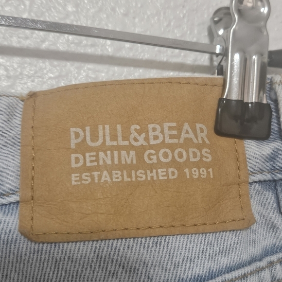 Pull & Bear high rise button fly straight leg jeans size 4 - Picture 6 of 16